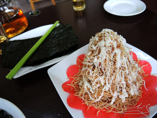 【金門 烈嶼鄉】黃厝三層樓芋頭餐館 ➤ 芋泥桑葚綜合冰 / 綿密芋頭泥~小金門的芋頭鬆軟香綿好吃!