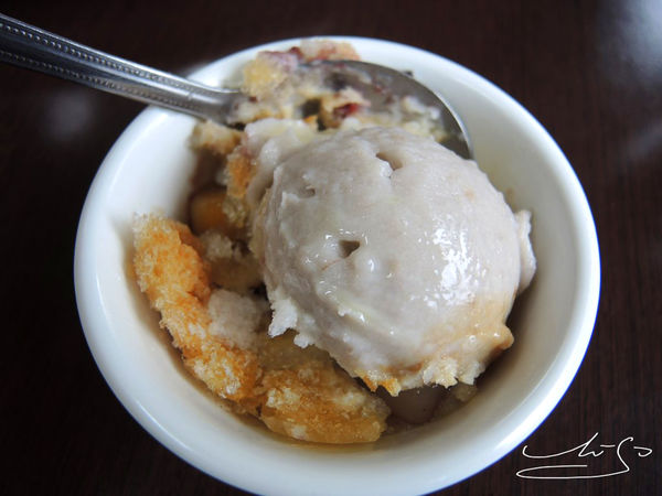 【金門 烈嶼鄉】黃厝三層樓芋頭餐館 ➤ 芋泥桑葚綜合冰 / 綿密芋頭泥~小金門的芋頭鬆軟香綿好吃!