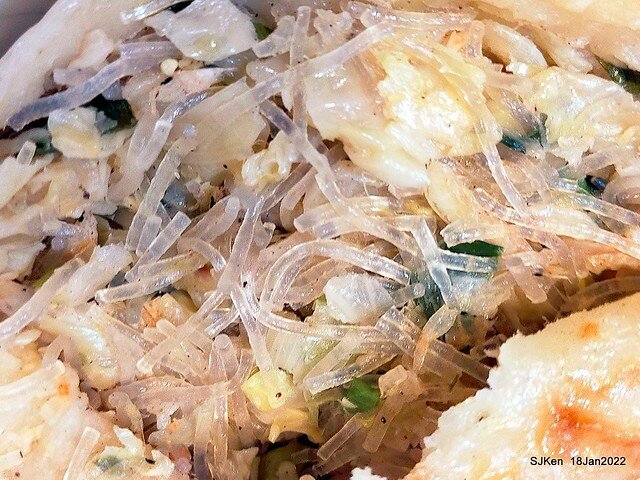 「江蘇菜盒店」(Fried leek & cabbagedumplings and Tofu roll store), Taipei, Taiwan, SJKen, Jan 18, 2022.