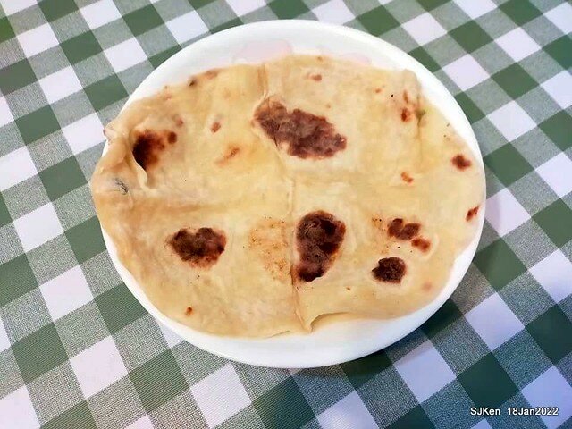 「江蘇菜盒店」(Fried leek & cabbagedumplings and Tofu roll store), Taipei, Taiwan, SJKen, Jan 18, 2022.