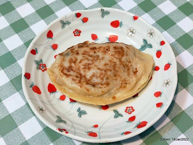 「江蘇菜盒店」(Fried leek & cabbagedumplings and Tofu roll store), Taipei, Taiwan, SJKen, Jan 18, 2022.