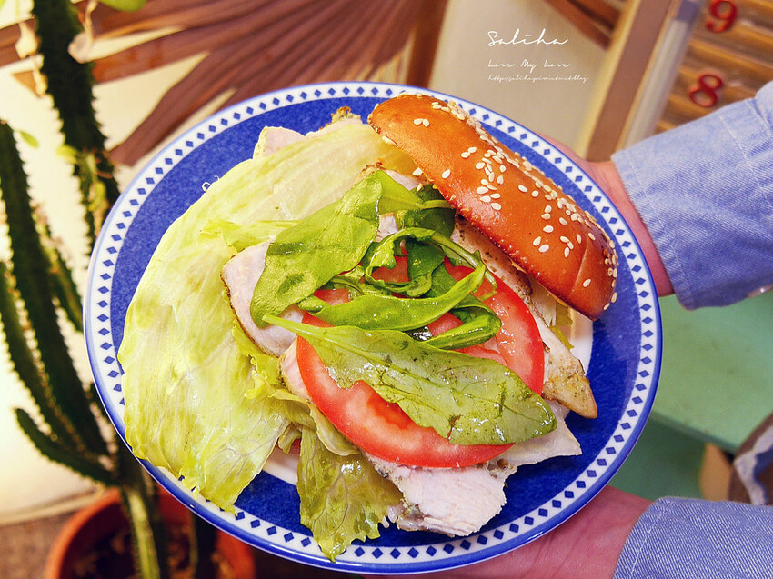 台北平價米其林美食好丘超彭湃漢堡風貝果輕食沙拉信義區必吃美食 (2)