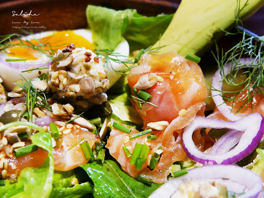 台北聚餐推薦氣氛好復古風餐廳信義區四四南村美食餐廳好丘貝果沙拉咖啡下午茶 (3)