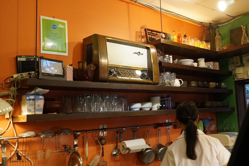 台中|北區 三時茶坊 一中街的隱藏版茶鋪,杏仁茶專門店 是說這個107巷你也太小了