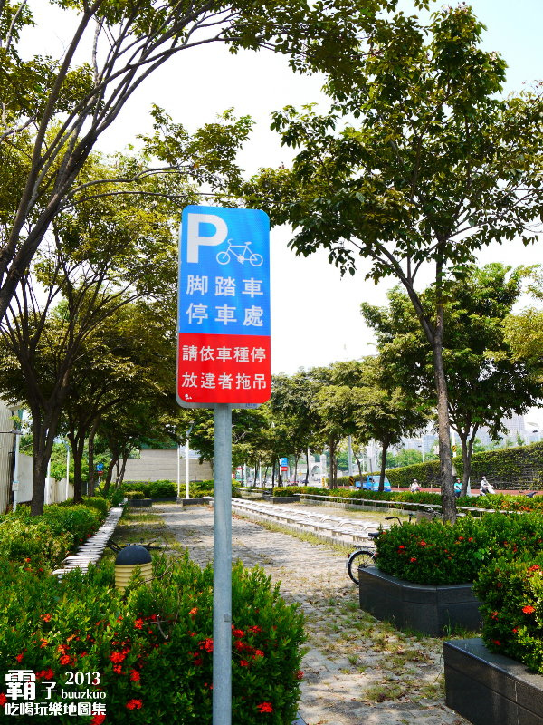 前鎮之星:「前鎮之星」飛翔吧!鋼鐵巨龍般的自行車橋 前鎮之星:「前鎮之星」飛翔吧!鋼鐵巨龍般的自行車橋