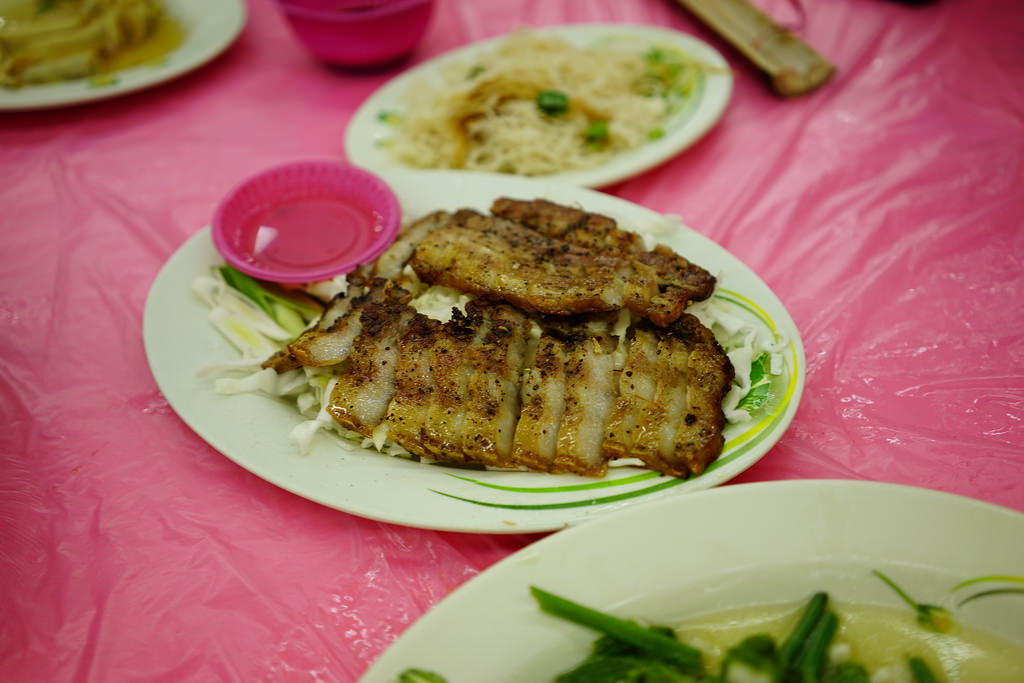 鄉村甕仔雞 鄉村甕仔雞