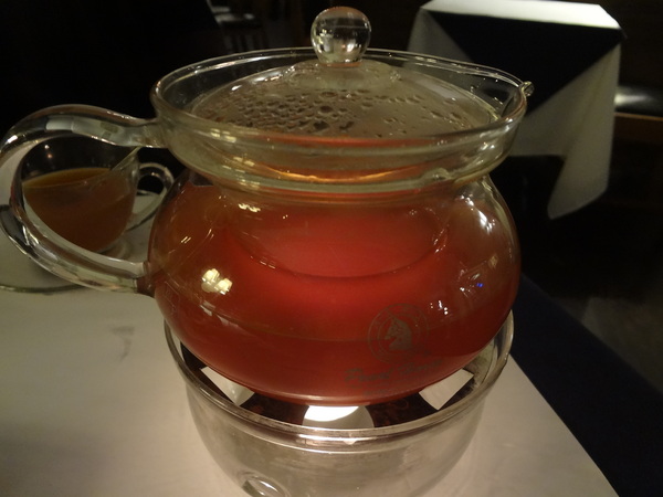 宇宙天堂 Paradise Space：1020126[官本金文愛台灣]宇宙天堂Paradise Space讓您的小宇宙無限爆發因為食物超好吃與美麗的歐洲風格