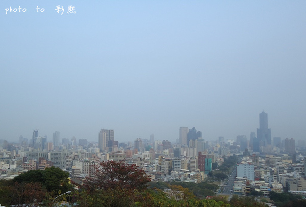壽山忠烈祠LOVE觀景台：【高雄。鼓山】 高雄忠烈祠~LOVE觀景台