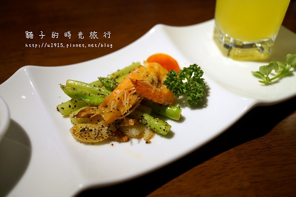 DSC09976 (800x532) DSC09976 (800x532)