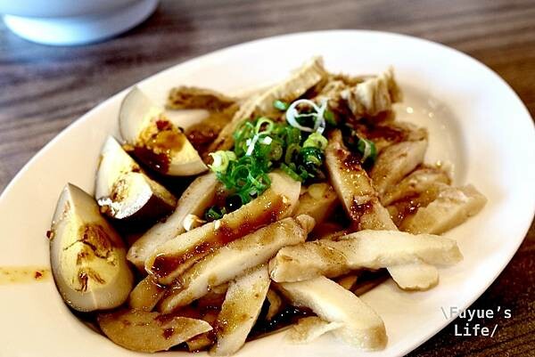 |新竹東區‧小吃| 段純貞只吃新竹自營店《段純貞牛肉麵 建功