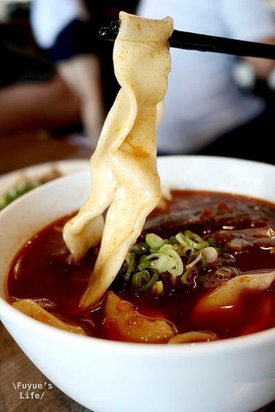 |新竹東區‧小吃| 段純貞只吃新竹自營店《段純貞牛肉麵 建功