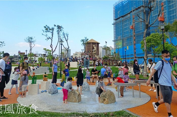 全家霜淇淋「蜜蜜開心果」與「比利時巧克力」好吃嗎？搭配APP享9折