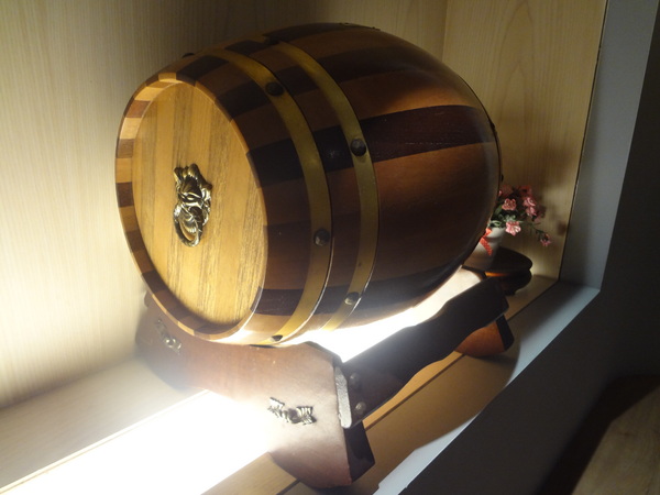 西納小街：1020711[官本金文愛台灣]西納小街與可愛的小熊來到童話般世界在彩虹步道上一起用餐