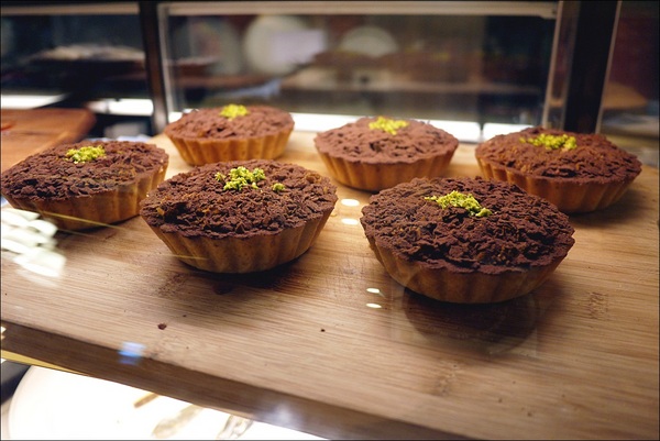 Tutti Cafe圖比咖啡創意早午餐：【Tutti Cafe圖比咖啡創意早午餐】松江南京站CP值美食，中西日敲出驚喜好滋味