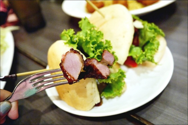 Tutti Cafe圖比咖啡創意早午餐：【Tutti Cafe圖比咖啡創意早午餐】松江南京站CP值美食，中西日敲出驚喜好滋味