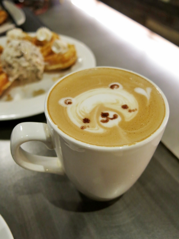 Tutti Cafe圖比咖啡創意早午餐：【捷運松江南京】喝泰迪熊咖啡，吃創意早午餐 — Tutti Cafe圖比咖啡