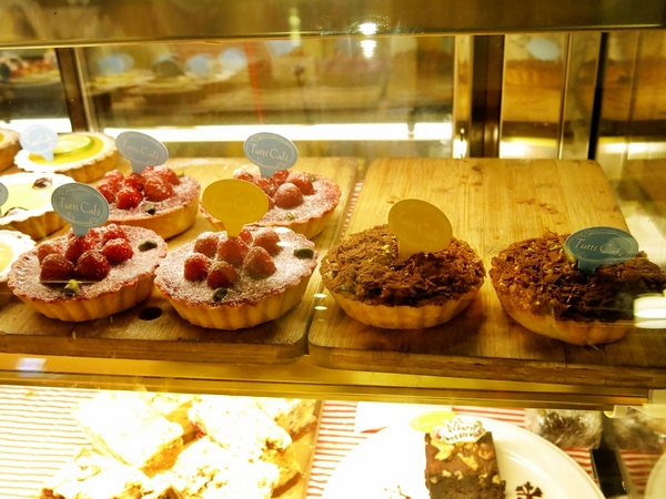 Tutti Cafe圖比咖啡創意早午餐：【捷運松江南京】喝泰迪熊咖啡，吃創意早午餐 — Tutti Cafe圖比咖啡