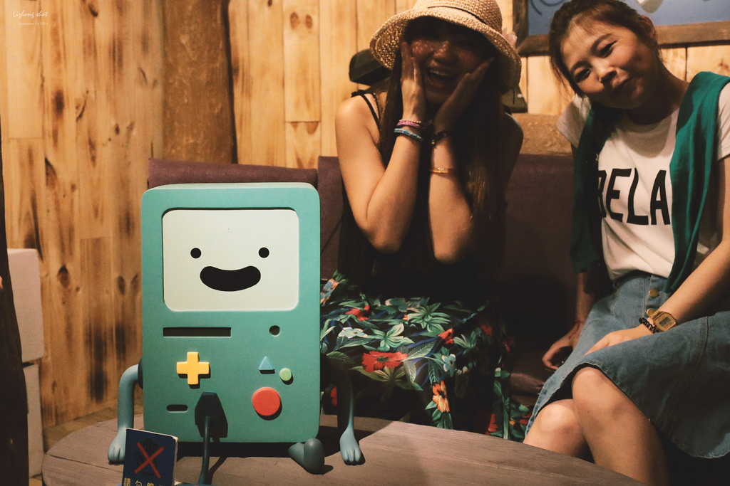 據說，是那個哇賽秘境