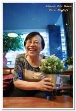 好好文化創意 We&Me Cafe：市政府早午餐．借景台北曼哈頓，小而美的文創咖啡館──We & Me Cafe