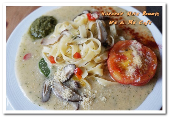 好好文化創意 We&Me Cafe：市政府早午餐．借景台北曼哈頓，小而美的文創咖啡館──We & Me Cafe