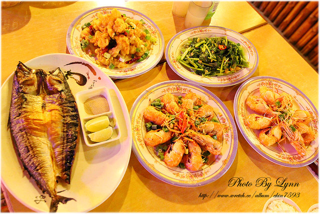 快來！蝦兒活跳跳×新鮮蝦子在這裡【黃金海岸活蝦之家】台中店