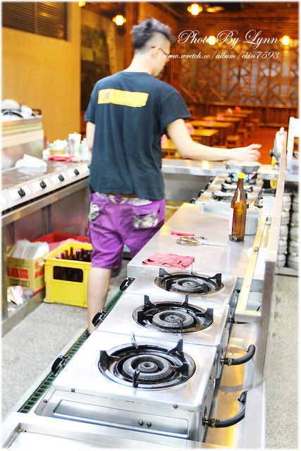 快來！蝦兒活跳跳×新鮮蝦子在這裡【黃金海岸活蝦之家】台中店