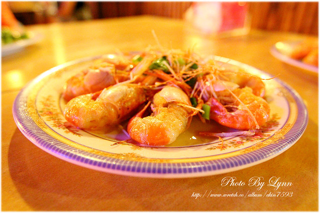 快來！蝦兒活跳跳×新鮮蝦子在這裡【黃金海岸活蝦之家】台中店