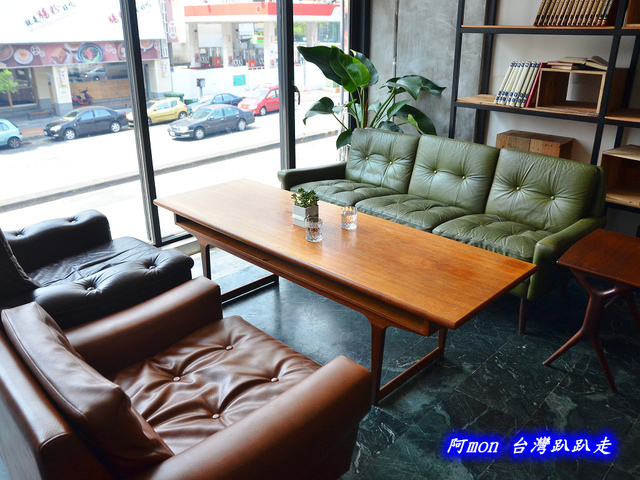 <台中北區>食記:熊抱尼克~口感多層次的牛小排墨西哥烤餅