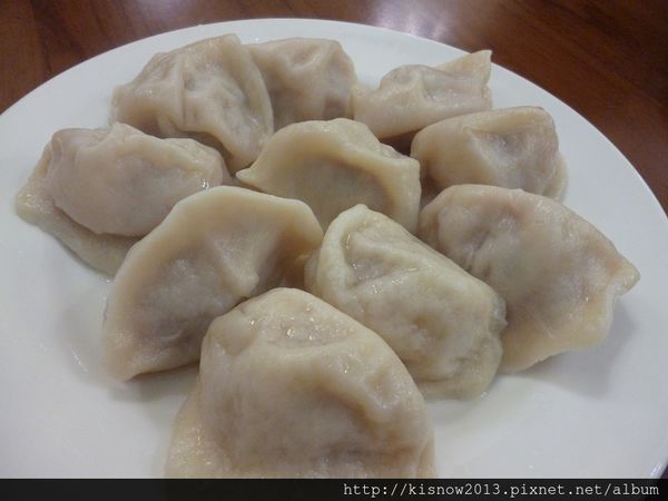 周胖子餃子館(市府店)：白胖胖的餃子與牛肉湯麵--周胖子餃子館(台北市府店)体驗心得