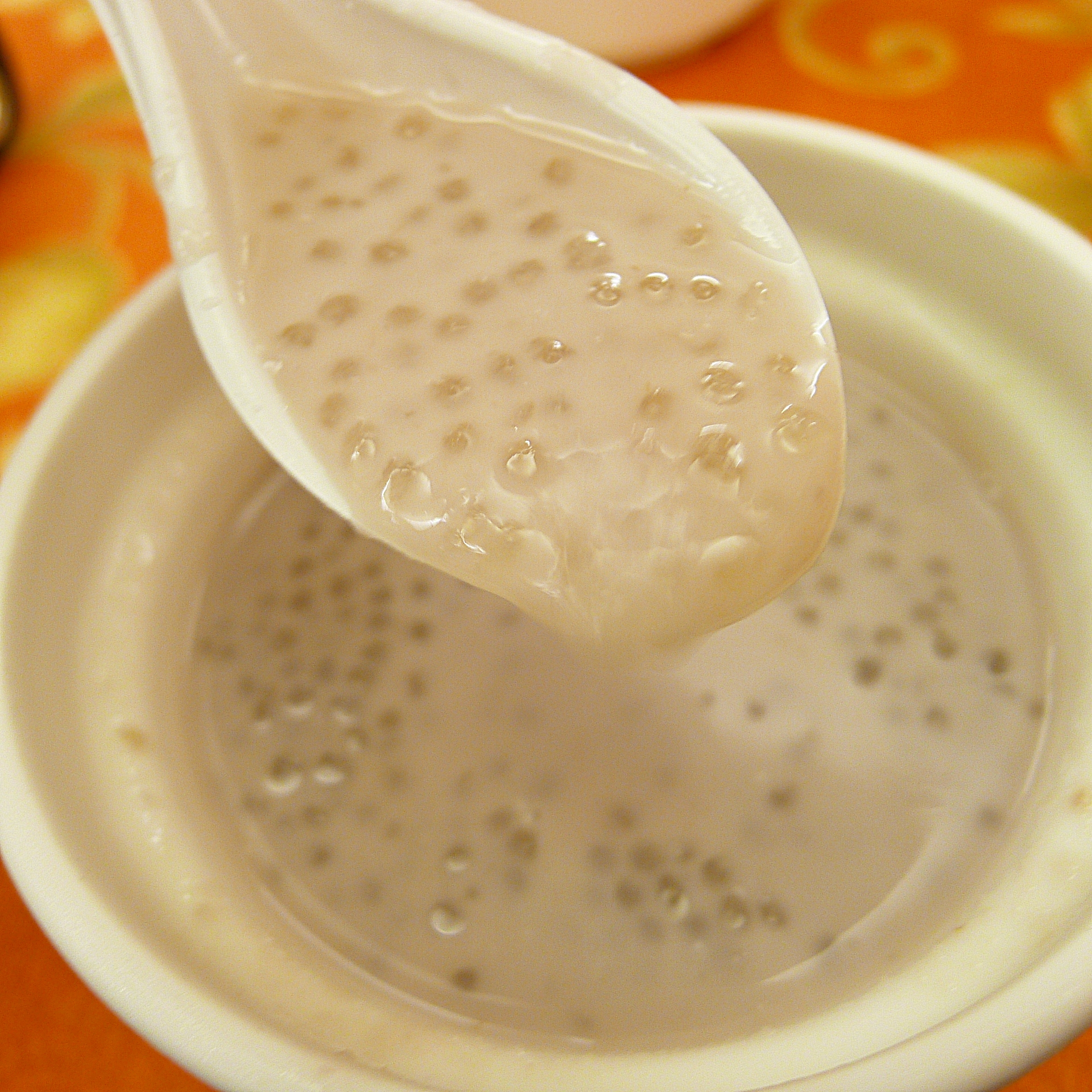 新竹_！oO0鳳荷三鮮0Oo！_中國風評價乾淨店，也能喝到拉花的紫米粥！？