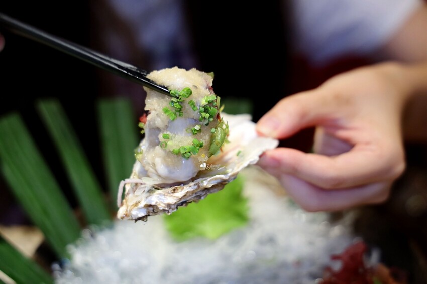 享受高品質的迴轉壽司，台中的大漁迴轉壽司大墩南店在黑鮪魚季提供超乎想像的新鮮美味，每一片壽司都是藝術品，每一口都是對味蕾的極致呵護！