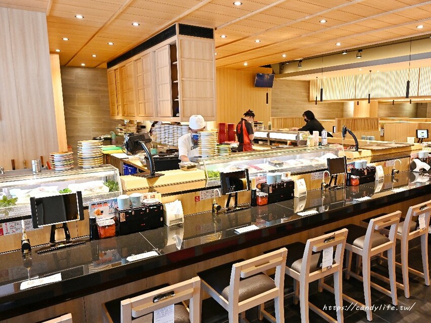 大漁壽司|台中人氣老字號全新改裝,自動輸送帶吸睛登場,夏季限定新品搶先開吃! - 糖糖's 享食生活