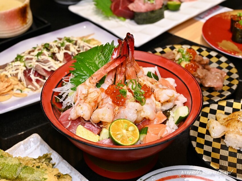 大漁壽司|台中人氣老字號全新改裝,自動輸送帶吸睛登場,夏季限定新品搶先開吃! - 糖糖's 享食生活