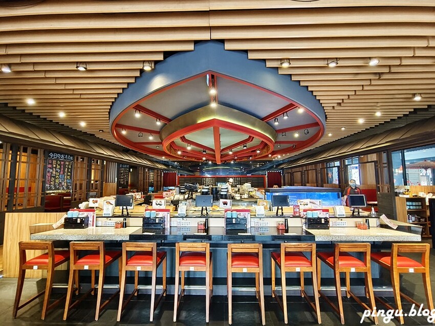 台中市南屯區大漁迴轉壽司總本店｜春の旬彩料理季節限定 創意美式壽司捲讓人驚艷