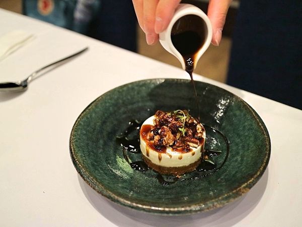 IMG_0833.jpg IMG_0833.jpg