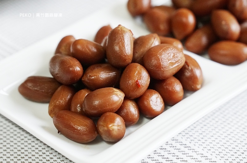 彰化美食.黑竹園.黑竹園雞腳凍.黑竹園菜單.彰化伴手禮.黑竹園訂購.雞腳凍推薦.滷味推薦.宅配滷味.員林雞腳凍.雞腳凍食尚玩家.冰鎮滷味.