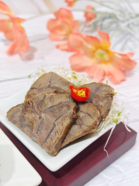 【宅配美食推薦】團圓必吃寓意滿滿「黑竹園」滷味,財源滾滾,升官發財,健康長壽. - 老爺爺與小老婆