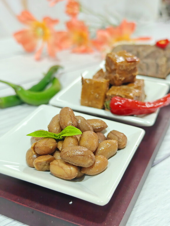 【宅配美食推薦】團圓必吃寓意滿滿「黑竹園」滷味,財源滾滾,升官發財,健康長壽. - 老爺爺與小老婆