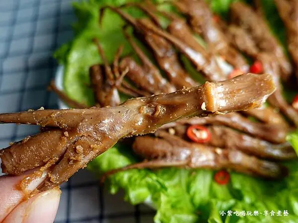 黑竹園滷鴨舌-員林黑竹園雞腳凍 (1).jpg 黑竹園滷鴨舌-員林黑竹園雞腳凍 (1).jpg