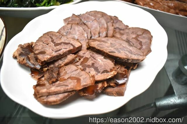 宅配美食 | 黑竹園滷味雞腳凍 獨門滷味秘方 傳承四十年的老滷汁 不添加任何防腐劑 香鹹入味又唰嘴 - 就是這樣。吃喝玩樂。愛漂亮部落格 - FashionGuide 華人時尚專業評鑑