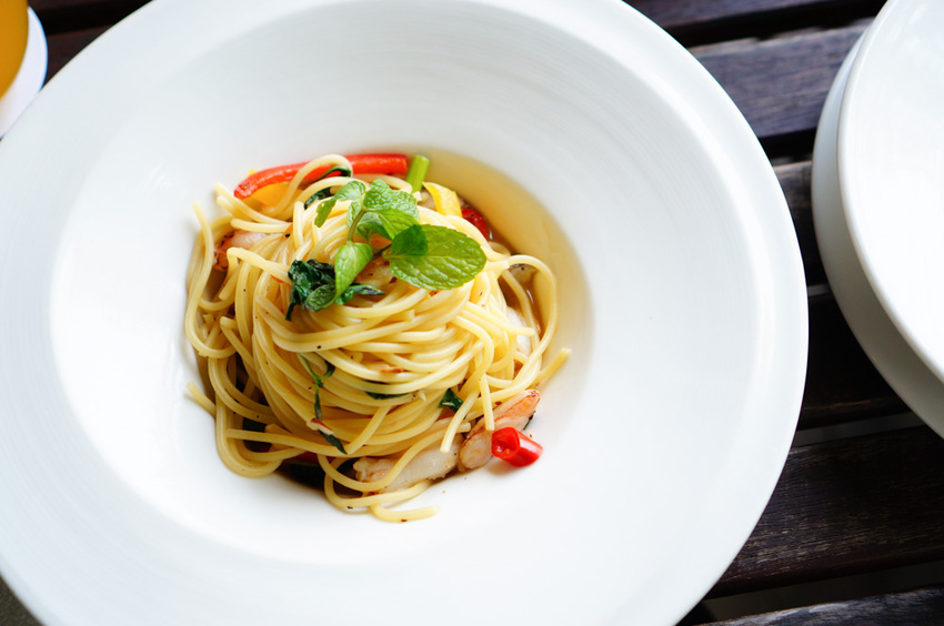 La Villa Wulai 新店烏來，燕子湖湖畔景觀餐廳，人氣質感咖啡館推薦。