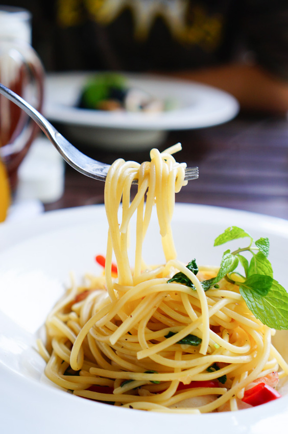 La Villa Wulai 新店烏來，燕子湖湖畔景觀餐廳，人氣質感咖啡館推薦。