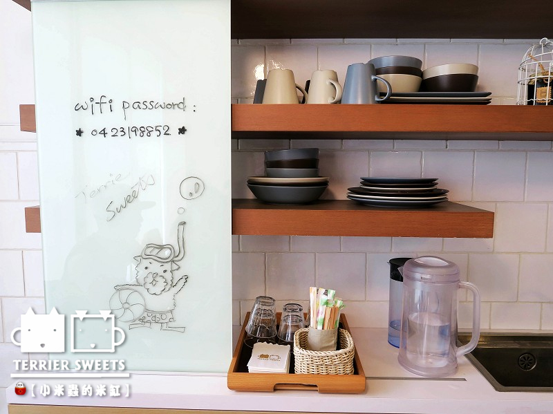 【台中下午茶】小梗甜點咖啡~♥漂亮的像藝術品般甜點,繽紛又美味♥~