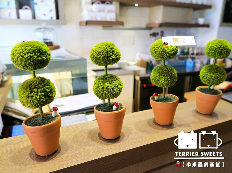 【台中下午茶】小梗甜點咖啡~♥漂亮的像藝術品般甜點,繽紛又美味♥~