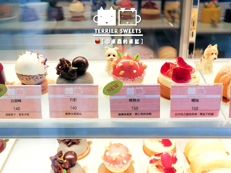 【台中下午茶】小梗甜點咖啡~♥漂亮的像藝術品般甜點,繽紛又美味♥~