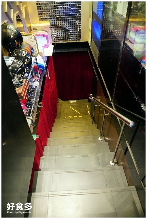 【台北火鍋推薦】好食多涮涮鍋(雙城店).超夢幻花好肉緣雙人套餐,超大肉盤好過癮!超萌牛奶熊、牛奶狗狗免費加湯;壽星獨享玫瑰松阪豬花或玫瑰軟絲,慶生聚餐都適合!