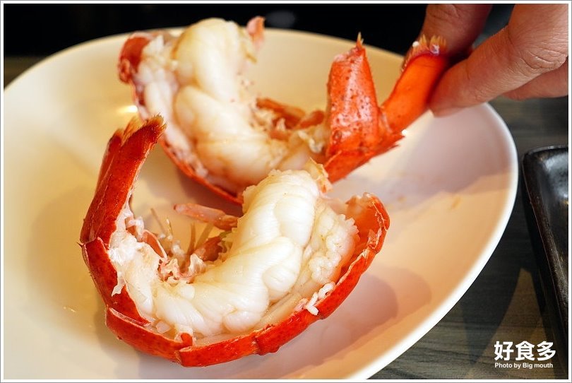 【台北火鍋推薦】好食多涮涮鍋(雙城店).超夢幻花好肉緣雙人套餐,超大肉盤好過癮!超萌牛奶熊、牛奶狗狗免費加湯;壽星獨享玫瑰松阪豬花或玫瑰軟絲,慶生聚餐都適合!