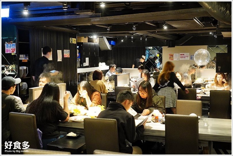 【台北火鍋推薦】好食多涮涮鍋(雙城店).超夢幻花好肉緣雙人套餐,超大肉盤好過癮!超萌牛奶熊、牛奶狗狗免費加湯;壽星獨享玫瑰松阪豬花或玫瑰軟絲,慶生聚餐都適合!