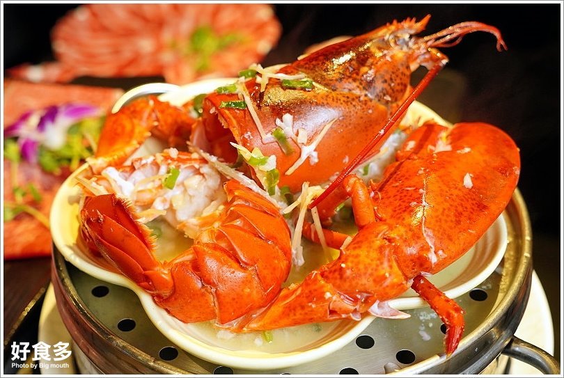 【台北火鍋推薦】好食多涮涮鍋(雙城店).超夢幻花好肉緣雙人套餐,超大肉盤好過癮!超萌牛奶熊、牛奶狗狗免費加湯;壽星獨享玫瑰松阪豬花或玫瑰軟絲,慶生聚餐都適合!