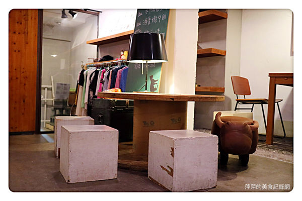 【台北美食】Toast Chat ~ 國父紀念館早午餐/下午茶、咖啡❤️用餐不限時間/環境舒適 - 捷運國父紀念館站